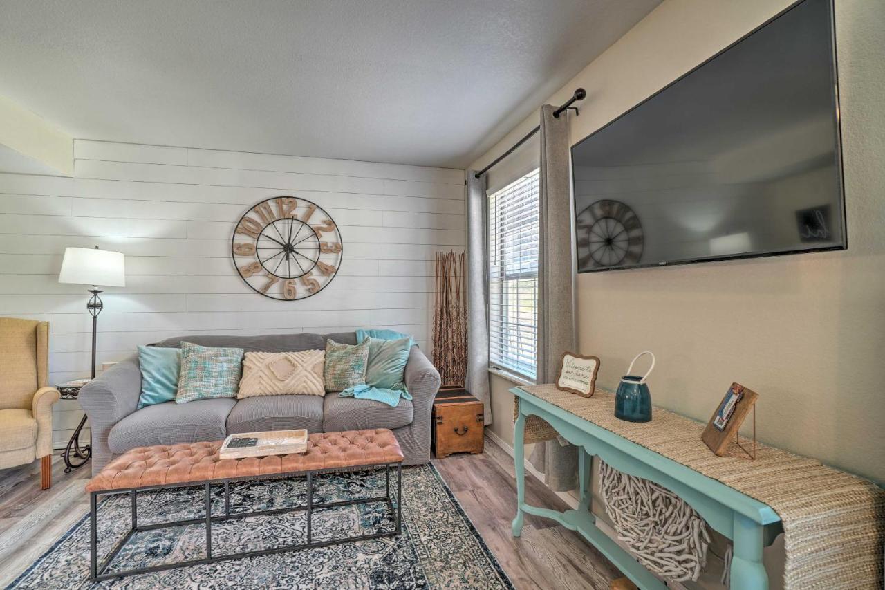Centrally Located Branson Condo With Pool And Marina! Exterior photo